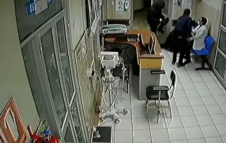ROBO EN CENTRO DE SALUD