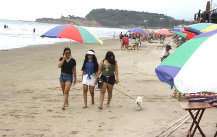 turismo en Montañita