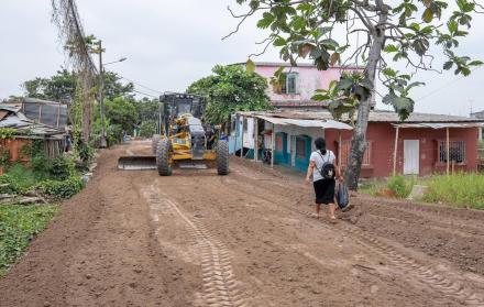 Muros para lluvias en Babahoyo