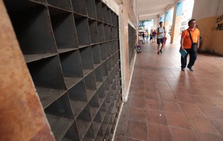 correos guayaquil ecuador