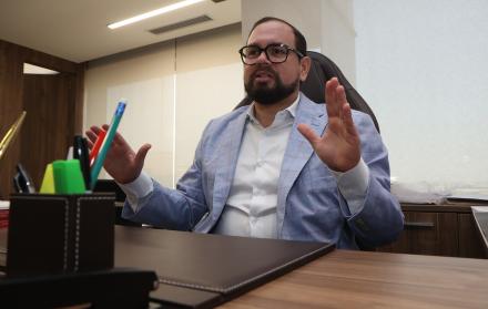 ENTREVISTA DANIEL KURI EXFUNCIONARIO JUDICATURA