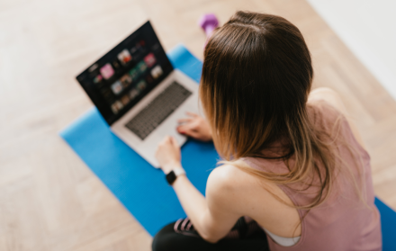 El ‘Slop’ describe el contenido basura generado por inteligencia artificial que satura internet.