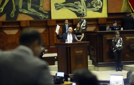 Mario Godoy habló por más de una hora en el Pleno de la Asamblea, tras los cuestionamientos en su contra.