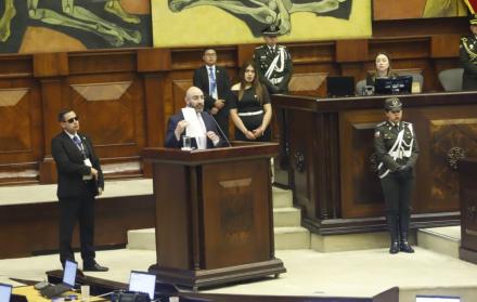 Ante el Pleno de la Asamblea, Godoy repetía frases que también emplean los trolls del Gobierno de Daniel Noboa para hablar del supuesto pacto entre el correísmo y los exfuncionarios de Guillermo Lasso y Lenín Moreno.