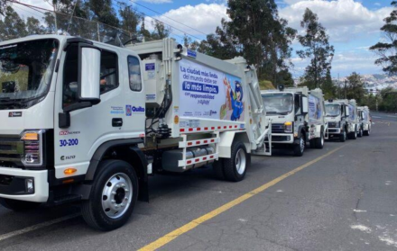 Por los seis camiones recolectores de basura, comprados por Emaseo, a través del PNUD, Quito pagó $804.000.