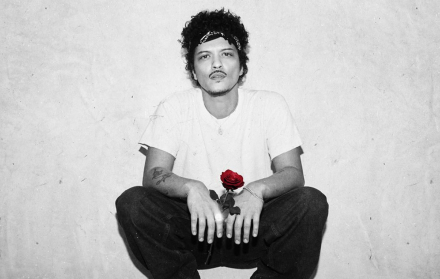 Tras 10 Años, Bruno Mars Regresa con 'The Romantic': Todo sobre su Nuevo Álbum