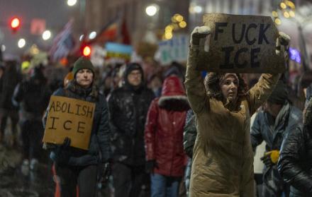 manifestación contra ICE