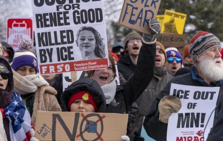 manifestación en Mineápolis contra ICE