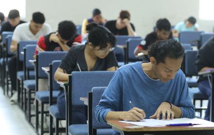 Examen de ingreso Espol