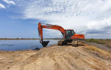 Labores de remoción de tierra