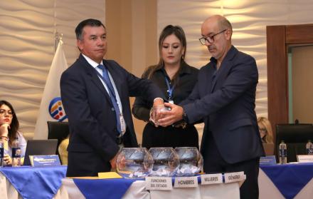 Sorteo para la comisión ciudadana del concurso para fiscal general.