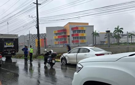 Accidente Vía a SALITRE.