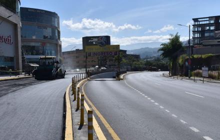 rehabilitación vial en Cumbaya