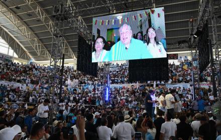 Rafael Correa apareció de forma virtual en la convención nacional de Revolución Ciudadana.