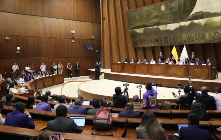 La Comisión de Fiscalización, controlada por ADN, calificó el juicio político contra Mario Godoy.