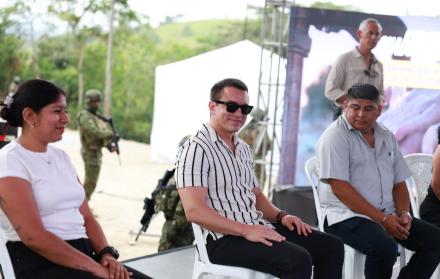 La calificación de la gestión de Daniel Noboa baja, mientras Ecuador está a la expectativa de los efectos de las medidas arancelarias contra Colombia.