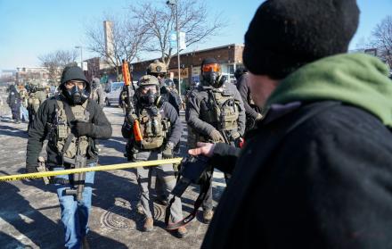 Seis migrantes indocumentados han sido detenidos por agentes del ICE en Mineápolis, confirmó la Cancillería. Las retenciones han generado protestas en EE.UU.