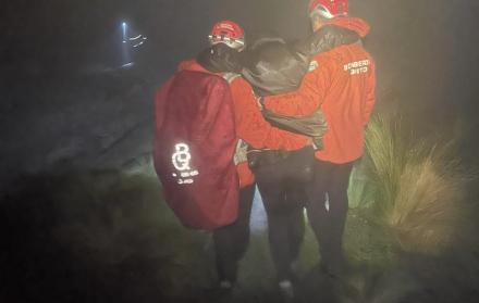 rescate de personas en el ruco pichincha