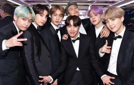BTS fusiona modernidad del K-Pop con raíces coreanas en su concierto 2026.