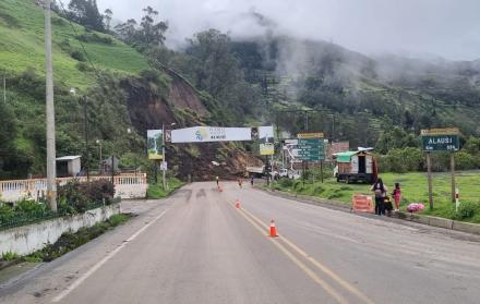 carretera en Alausí