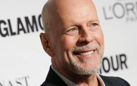 Hace cuatro años, Bruce Willis fue diagnosticado con afasia, y luego con demencia frontotemporal (DFT).