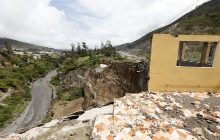 erosion en el río Monjas- quito
