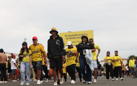 PREVIAS NOCHE AMARILL (15817997)