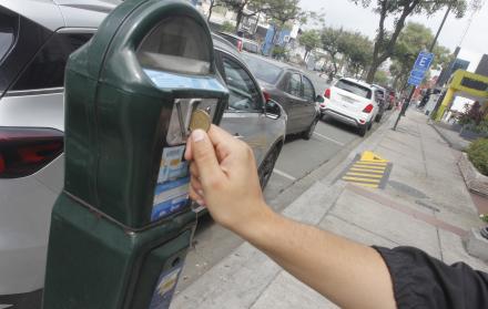 PARQUIMETROS Y FRANELEROS
