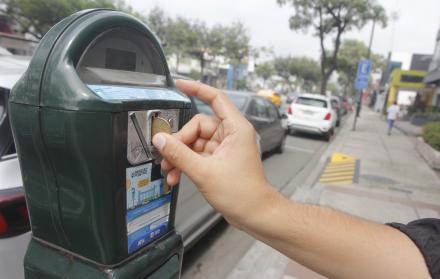 PARQUIMETROS Y FRANELEROS