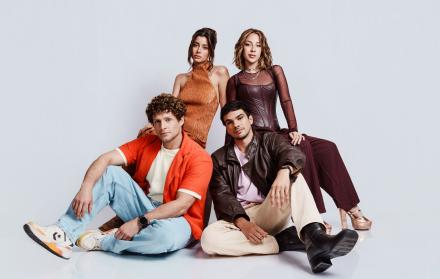 Luciana Guschmer, Viviana Salame, Julián Campos y Adrián Peraza