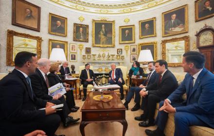 El presidente de Colombia, Gustavo Petro junto a su homólogo de Estados Unidos, Donald Trump en la Casa Blanca.
