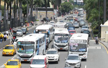 buses pasaje guayaquil