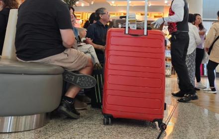 Cada pasajero debe verificar en la aerolínea el equipaje permitido según el boleto que adquirió