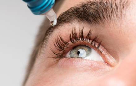 Yuvezzi: La FDA Aprueba un Colirio que Devuelve la Visión de Cerca Hasta por 10 Horas