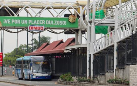 Parada de la Metrovía Guayaquil