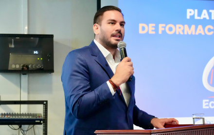 ANDRES FANTONI PRESIDENTE DEL CPCCS