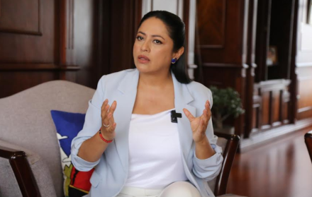 Paola Pabón, prefecta de Pichincha, habla sobre el intento de controlar a los GAD, a través del manejo del presupuesto.