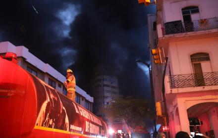 incendio en Multicomercio