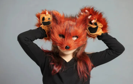 Jóvenes therian comparten en TikTok e Instagram su identidad vinculada a animales reales, un fenómeno conocido como teriantropía.