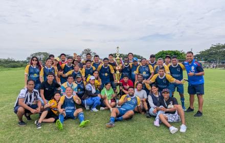 Liga Jardines del Salado coronó a Vicentinos en emotiva final.