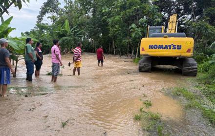 Prefectura del Guayas arreglos por lluvias