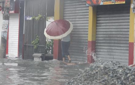 LLUVIAS EN GUAYAQUIL