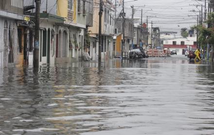 LLUVIAS EN GUAYAQUIL