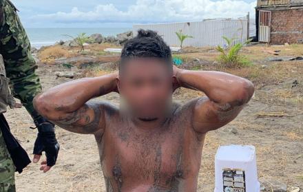 Un operativo militar realizado en el sector El Cañaveral, en el cantón Pedernales (Manabí), permitió la captura de alias La Vaca