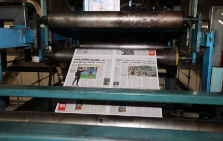 Gráficos Nacionales S. A. (GRANASA) es la empresa editora de los diarios EXPRESO y EXTRA.