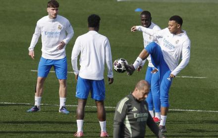 Real Madrid vs. Benfica, Champions League, Kylian Mbappé, lesión, rodilla, baja, Real Madrid
