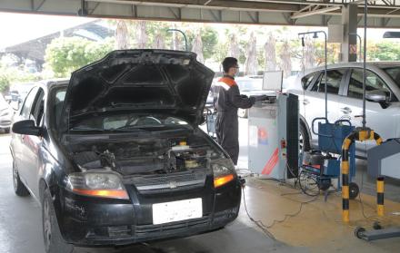 Revisión técnica vehicular Guayaquil