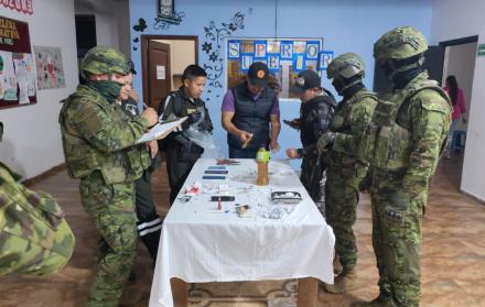 Nuevos operativos en los centros penitenciarios de Riobamba y Alausí.