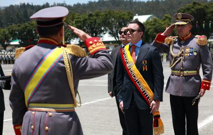 DANIEL NOBOA CEREMONIA MILITAR