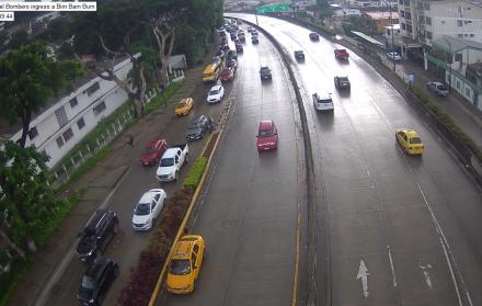 lluvia en avenida del Bombero